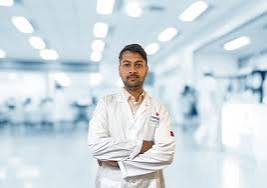 Dr Akshay Jain